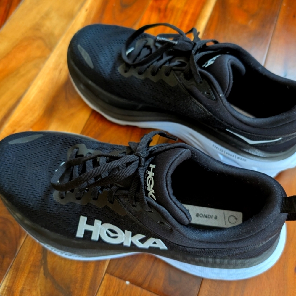 Hoka Bondi 8 Running shoes